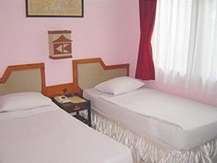 Komajaya Komaratih Hotel Tawangmangu Esterno foto